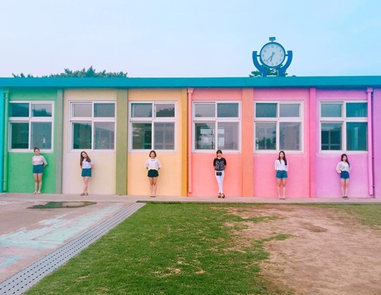 世界で1番可愛い学校 Sns映えする虹色小学校 韓国情報サイトmanimani